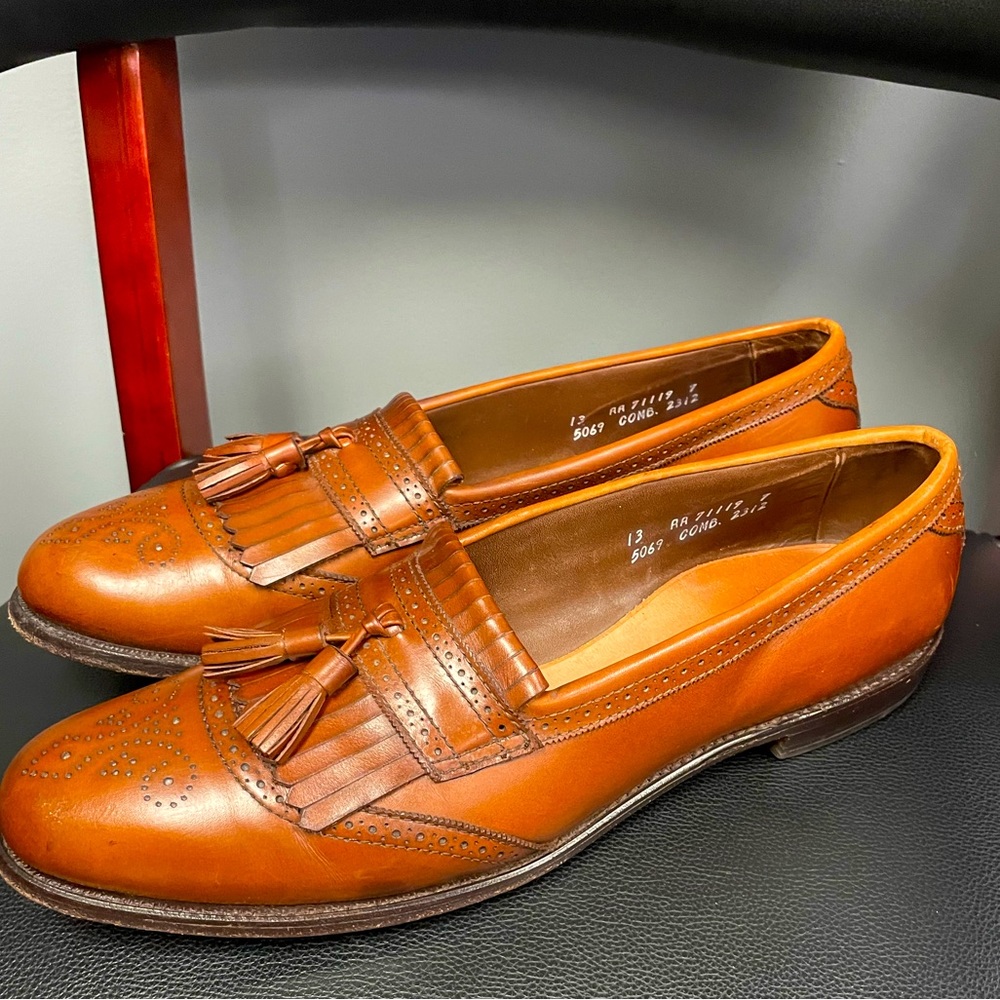 Allen Edmonds Bridgeton very good condition light wear